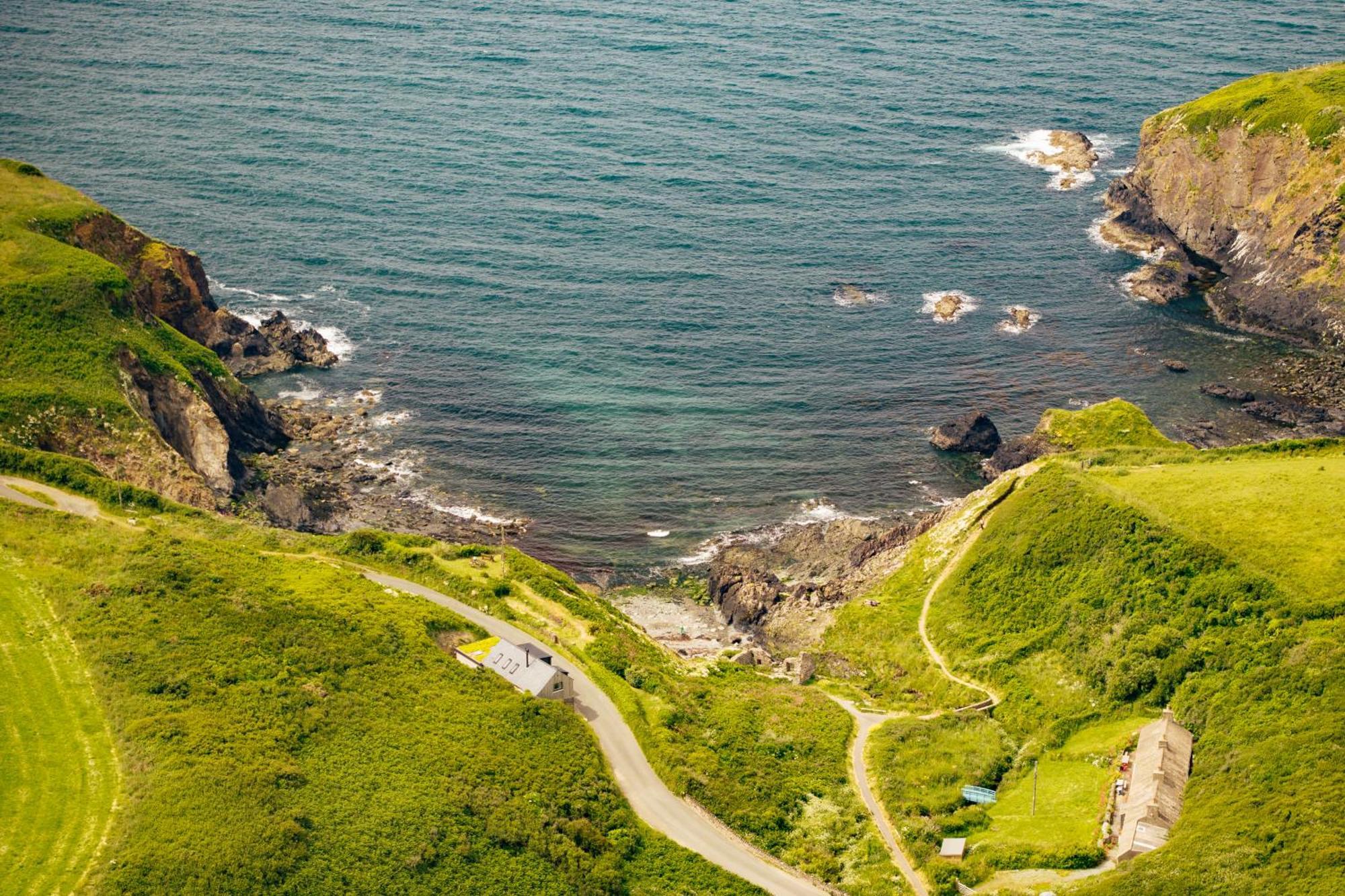 Cliff-Top Cottage On Coast Path W/Panoramic Views Trevine Exteriör bild
