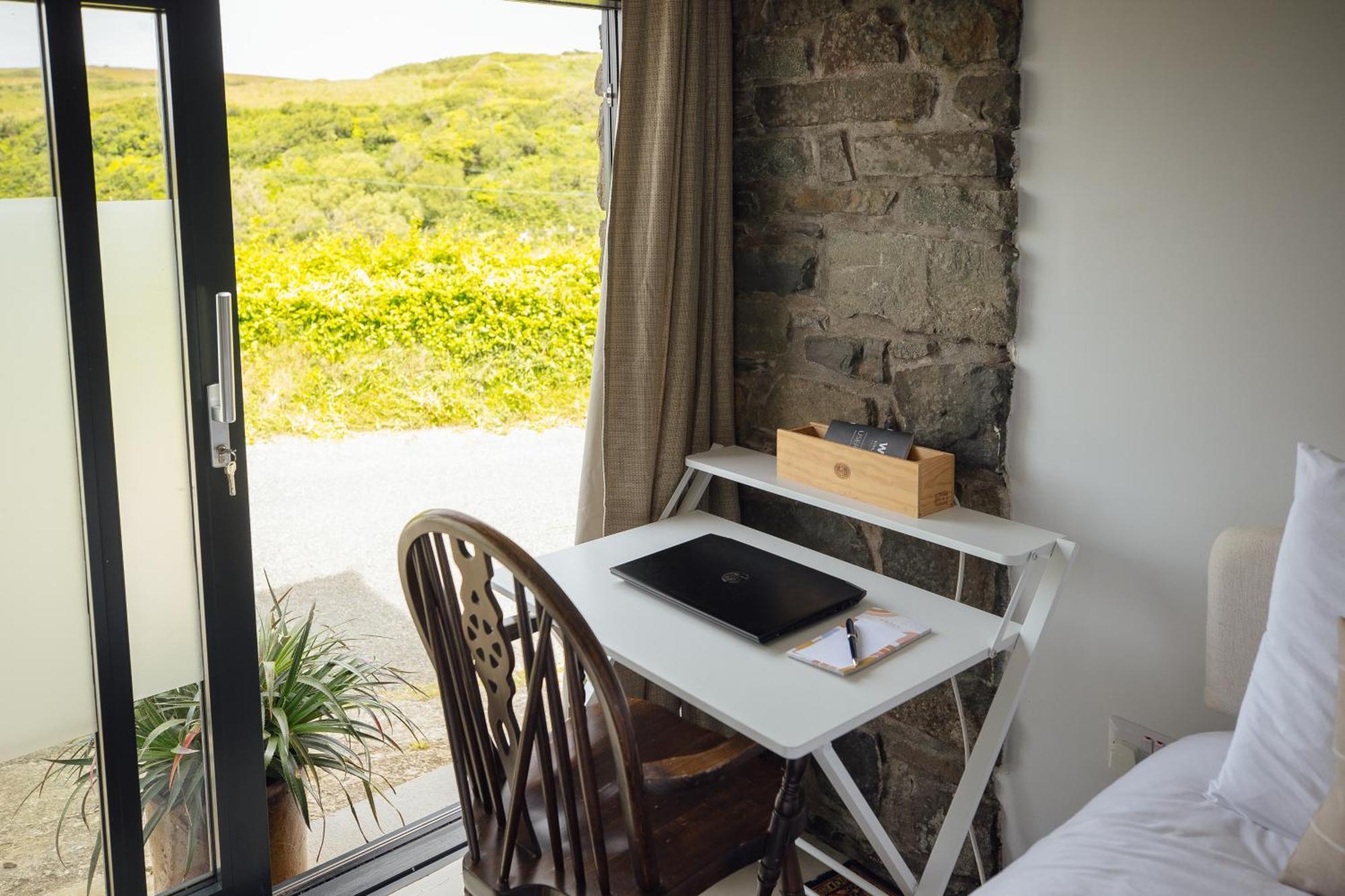 Cliff-Top Cottage On Coast Path W/Panoramic Views Trevine Exteriör bild