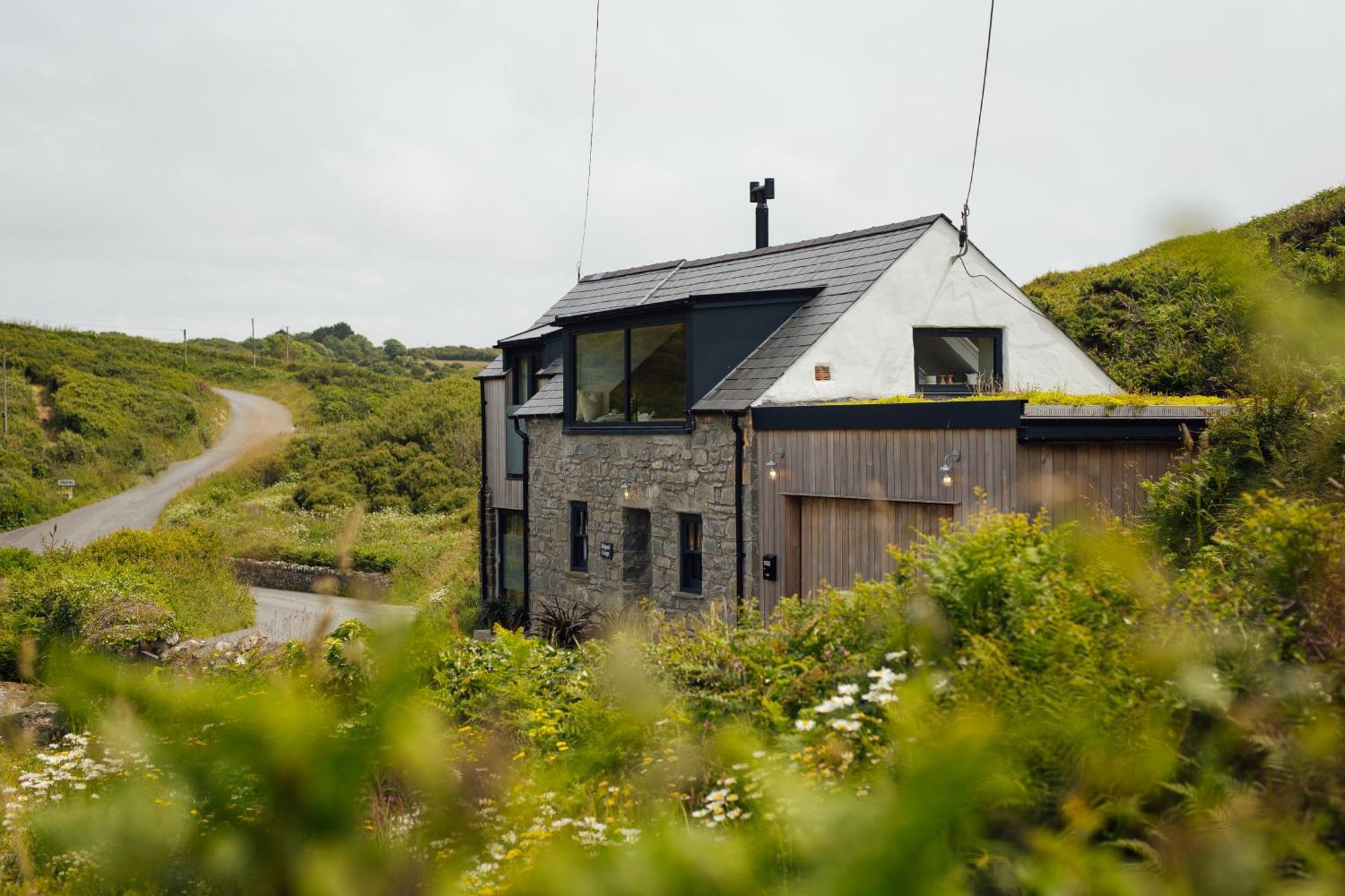 Cliff-Top Cottage On Coast Path W/Panoramic Views Trevine Exteriör bild